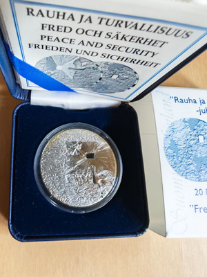 Suomi 2009 20 € Rauha ja turvallisuus HOPEA PROOF