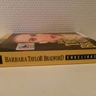 Barbara Taylor Bradford : Enkelikasvo - pikkukuva 3