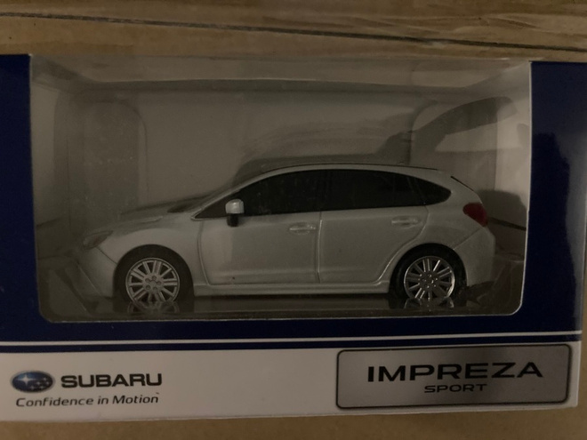 Subaru Impreza 1/40. Pienoismalli / promotuote Japanista