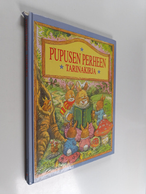 Valerie Hall : Pupusen perheen tarinakirja