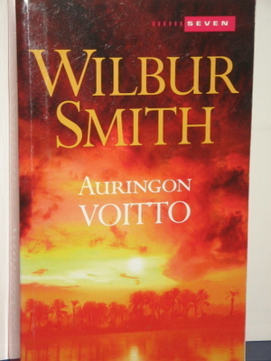 Wilbur Smith : AURINGON VOITTO