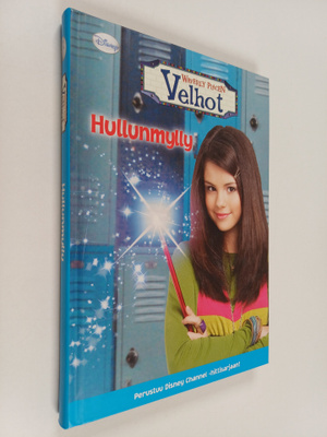 Beth Beechwood : Hullunmylly
