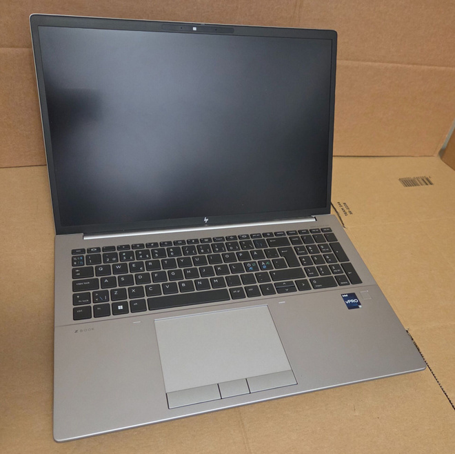 HP ZBook Fury G10 (i9-13950HX/64Gt/512Gt m2/RTX 3500 ADA)