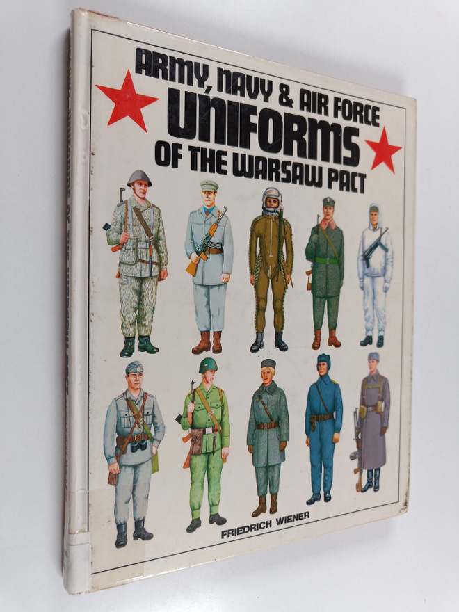 Friedrich Wiener : Army, navy and air force uniforms of t...
