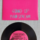 7" Wanna-Bees: Stand Up / Mainstream - pikkukuva 1