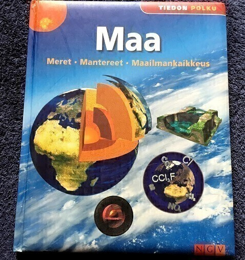 Maa