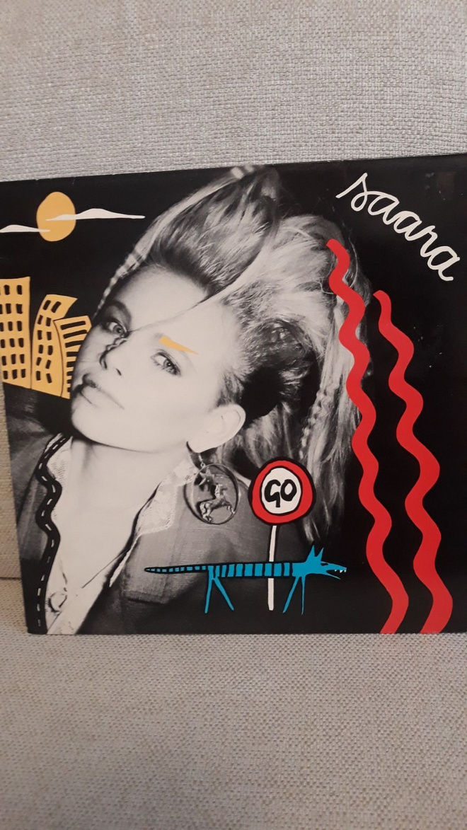 SAARA : HIEKKARANTAAN  MAXISINGLE 12"