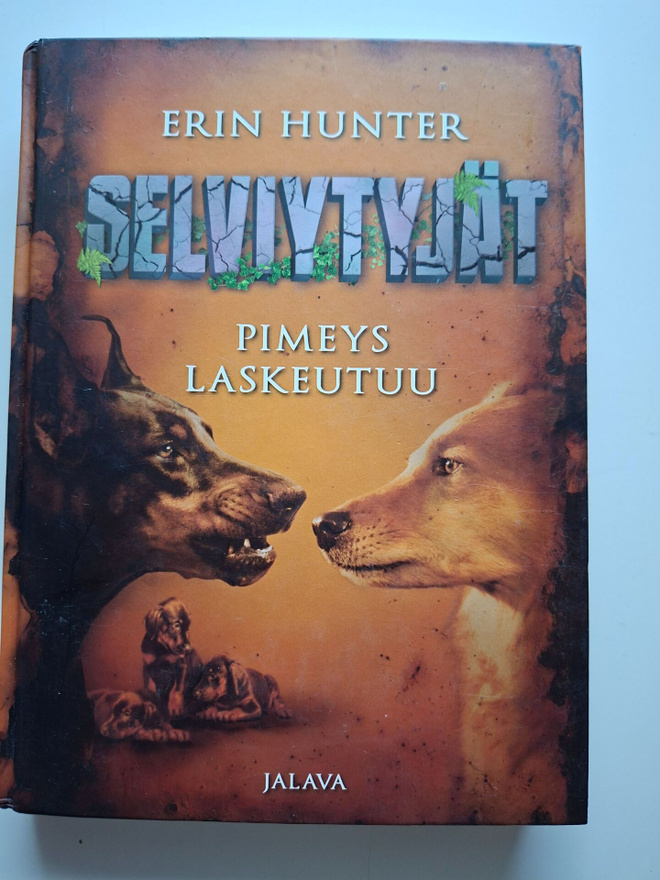 Hunter, Erin: Selviytyjät 3: Pimeys laskeutuu