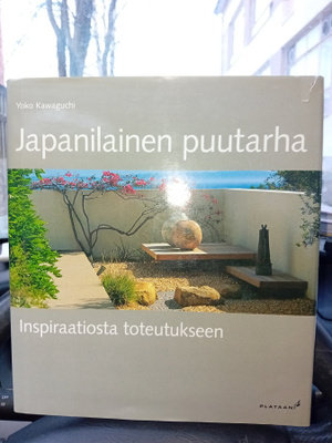 Kawaguchi :  Japanilainen puutarha ( SIS POSTIKULU)
