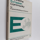 Frans A. M. Alting von Geusau : Beyond the European commu... - pikkukuva 1