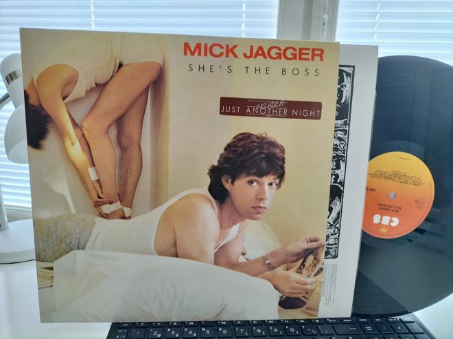 MICK JAGGER, She's the boss, LP HOL -85 UPEA KUNTO !!