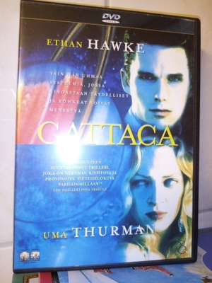 DVD : GATTACA ( SIS POSTIKULU)