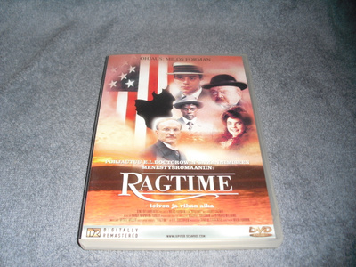 RAGTIME (Milos Forman -ohjaus) 1981***