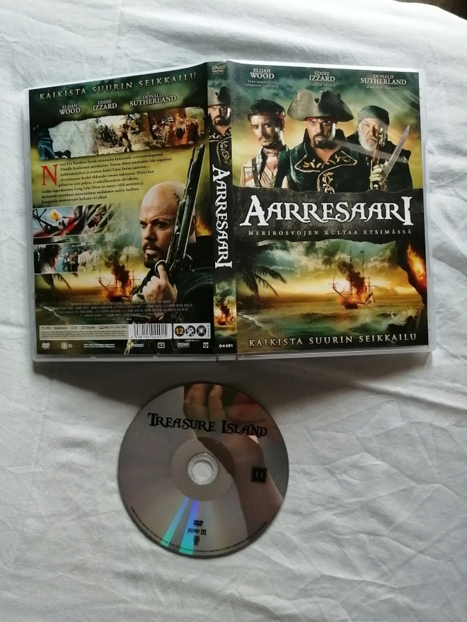 Aarresaari - Treasure Island (Elijah Wood)