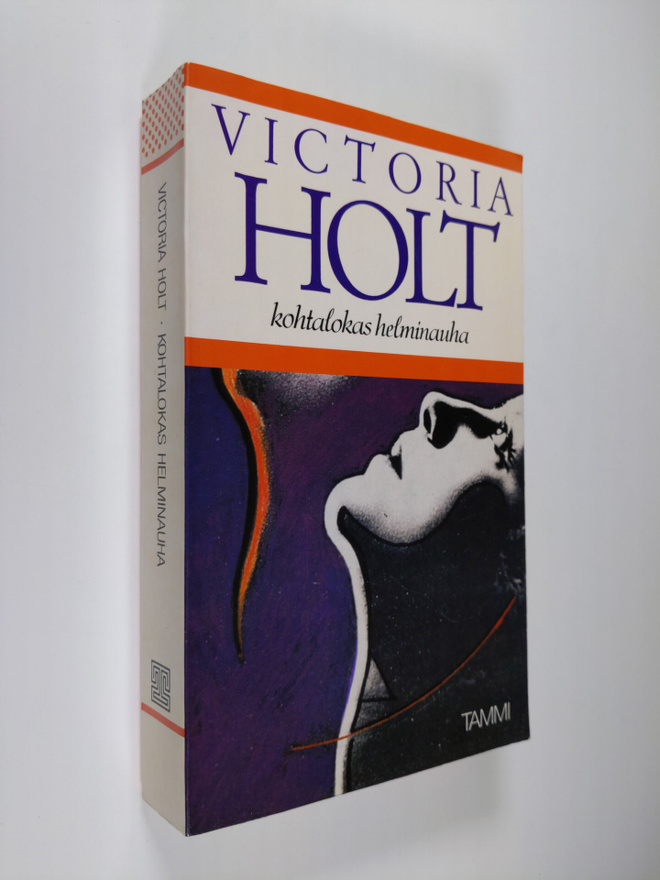 Victoria Holt : Kohtalokas helminauha