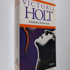 Victoria Holt : Kohtalokas helminauha - pikkukuva 1