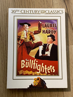 OHUKAINEN JA PAKSUKAINEN - HÄRKÄTAISTELIJOINA - DVD
