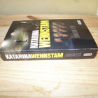 Katarina Wennstam Hämärän tyttö (nidottu) - pikkukuva 1