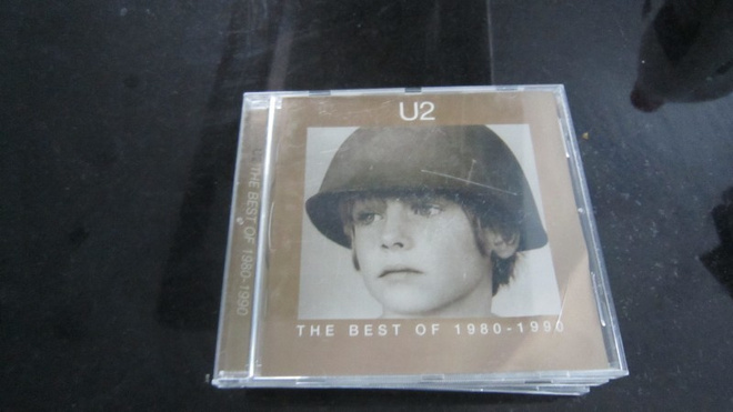 U2 The Best of 1980–1990
