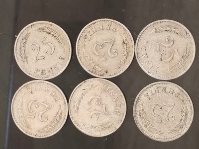 25 penniä