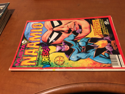 MUSTANAAMIO 12/1991