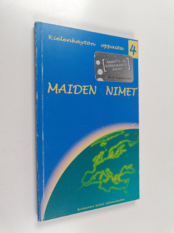 Saara (toim.) Welin : Maiden nimet : suomeksi, ruotsiksi,...
