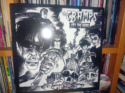LP Cramps  : Off the bone ( SIS POSTIKULU )