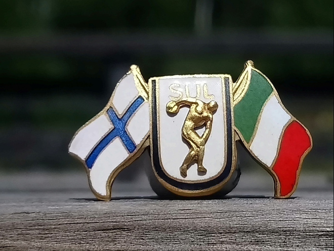 Suomi - Italia Liput. SUL. Ehjät emalit. Halkaisija - 26 mm.