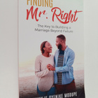 Liwunje Oyenike Modupe : Finding Mr. Right : The Key to B... - pikkukuva 1