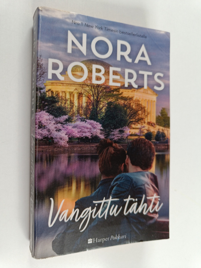 Nora Roberts : Vangittu tähti