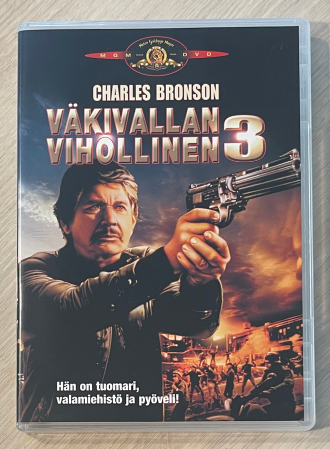 Väkivallan vihollinen 3 (1985) Charles Bronson