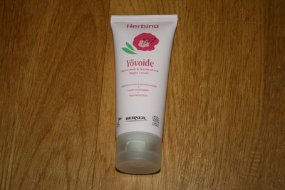 UUSI Herbina ravitseva yövoide 50 ml