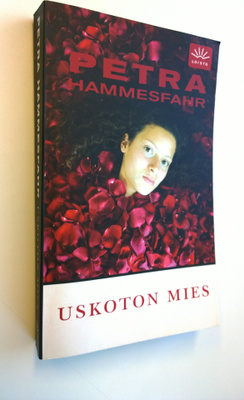 Petra Hammesfahr : Uskoton mies