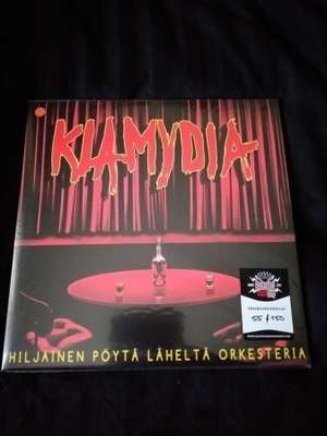 KLAMYDIA hiljainen pöytä läheltä orkesteria 2LP red/150