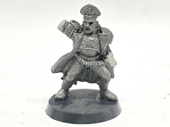 WH40K - Imperial Guard Mordian Lieutenant [S164]