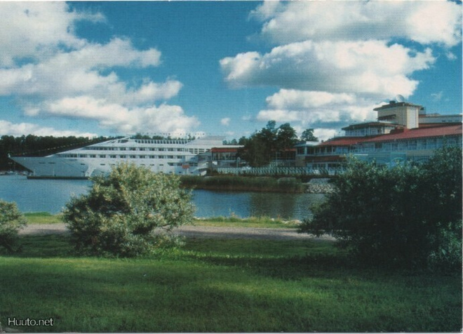 Naantali kylpylä laiva