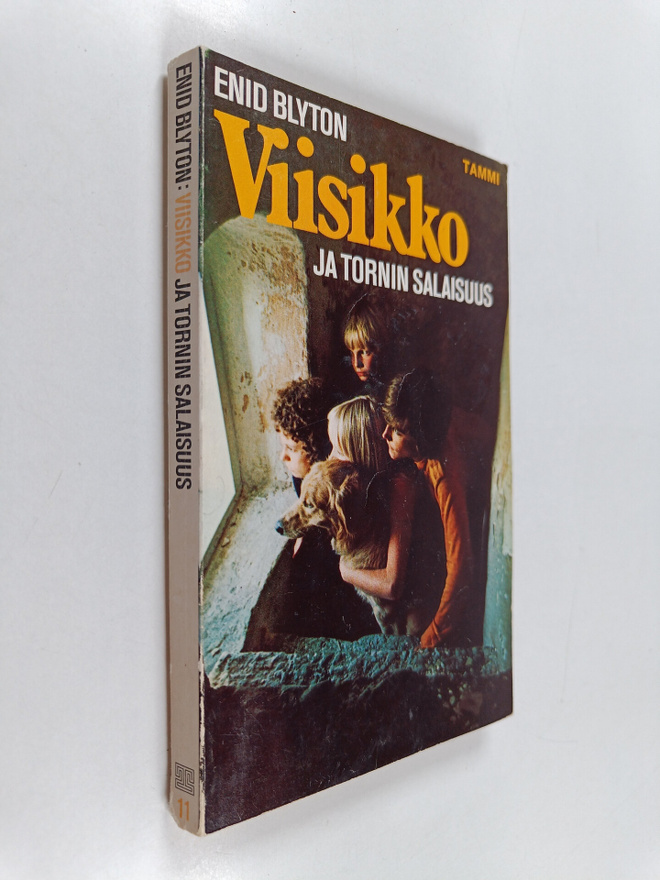 Enid Blyton : Viisikko ja tornin salaisuus
