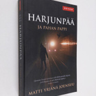 Matti Yrjänä Joensuu : Harjunpää ja pahan pappi - pikkukuva 1