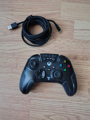 Xbox One / Series, PC langallinen ohjain