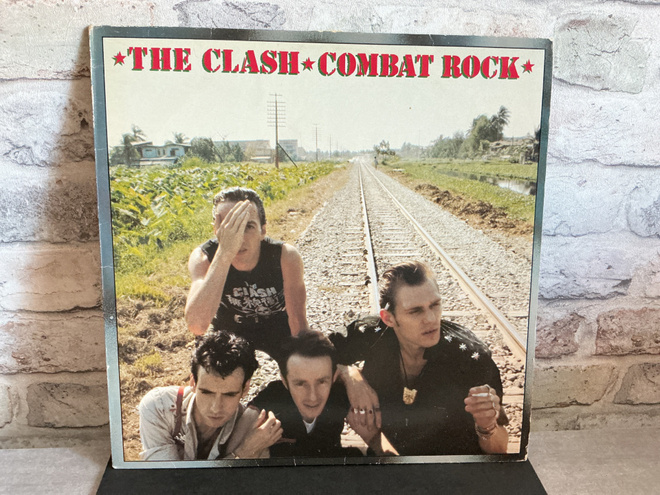 THE CLASH: Combat Rock Lp levy