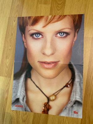 Laura Voutilainen juliste