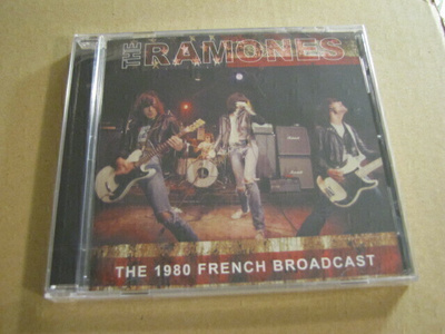 Ramones The 1980 French broadcast cd muoveissa