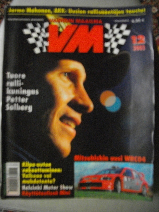 Vauhdin Maailma Nro 12/2003