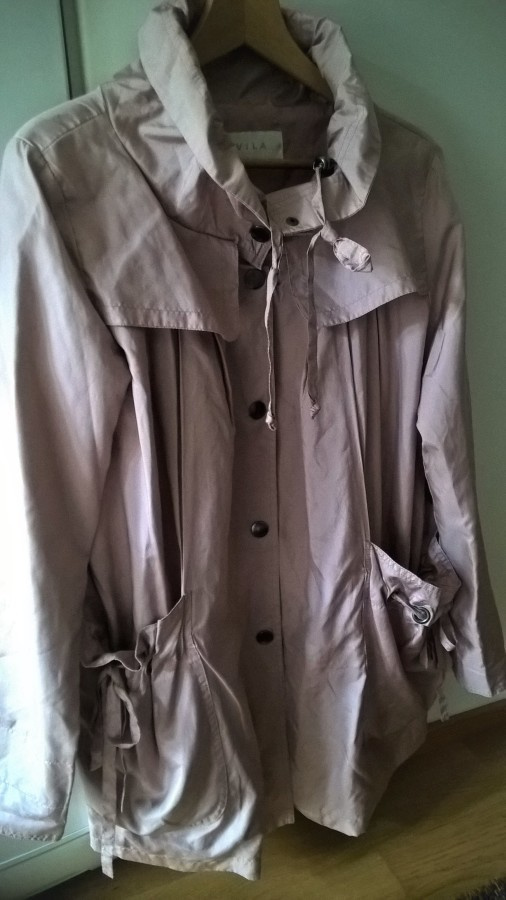 Roosa Vila Syystakki / Trench-coat / Trenssi / Takki koko S