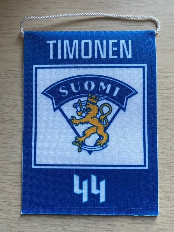 Kimmo Timonen #44 Suomen maajoukkuepelipaitaviiri