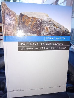 Parjaavasta kolautteesta korjaavaan palautteeseen ( SIS POST