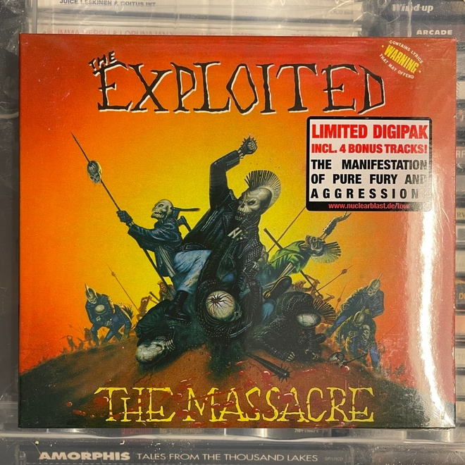 THE EXPLOITED - The Massacre cd digipak Punk! Yhä muoveissa