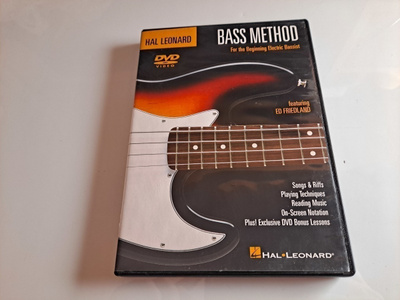 Hal Leonard Bass Method: For the Beginning Electric Bassist