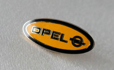 OPEL -pinssi