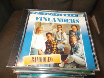 CD 20 SUOSIKKIA FINLANDERS